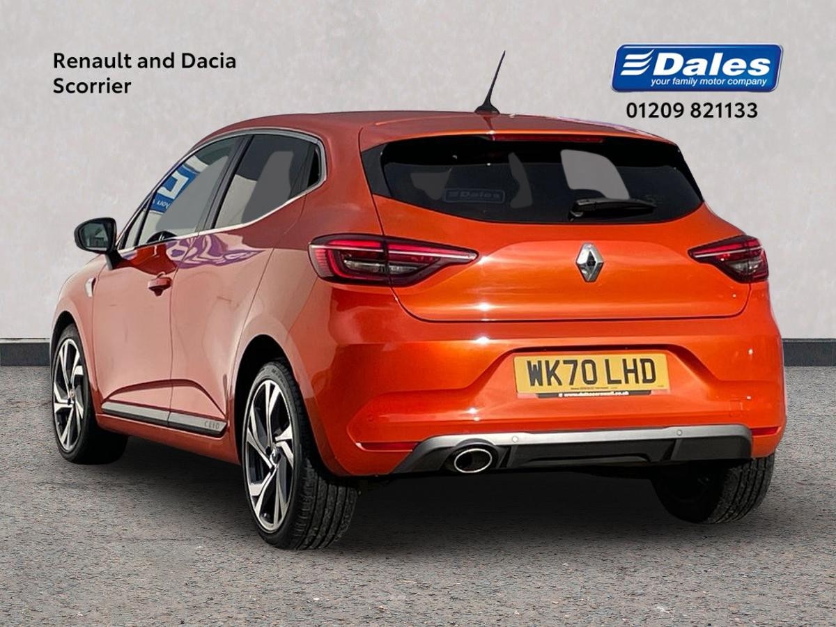 Used Renault Clio 2020 for sale - 76643800: Photo 2