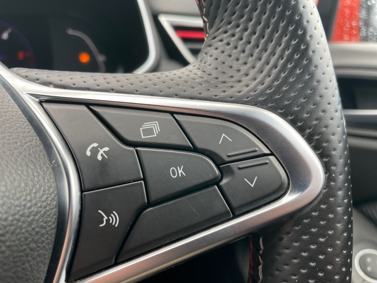 Used Renault Clio 2020 for sale - 76643800: Photo 29