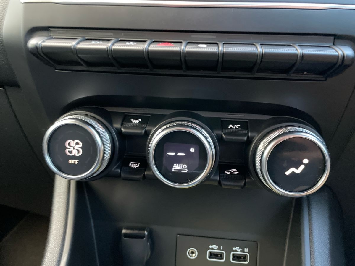 Used Renault Captur 2023 for sale - 76571416: Photo 12