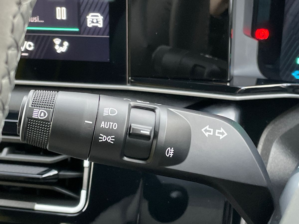 Used Renault 5 2025 for sale - 76483283: Photo 38