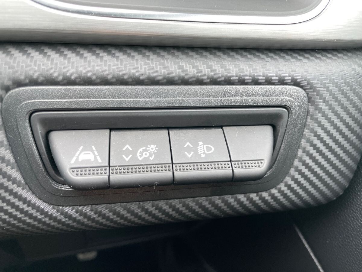 Used Renault Captur 2022 for sale - 76548110: Photo 33