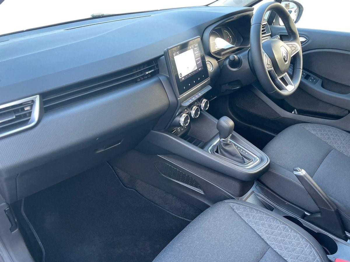 Used Renault Clio 2022 for sale - 77304803: Photo 11