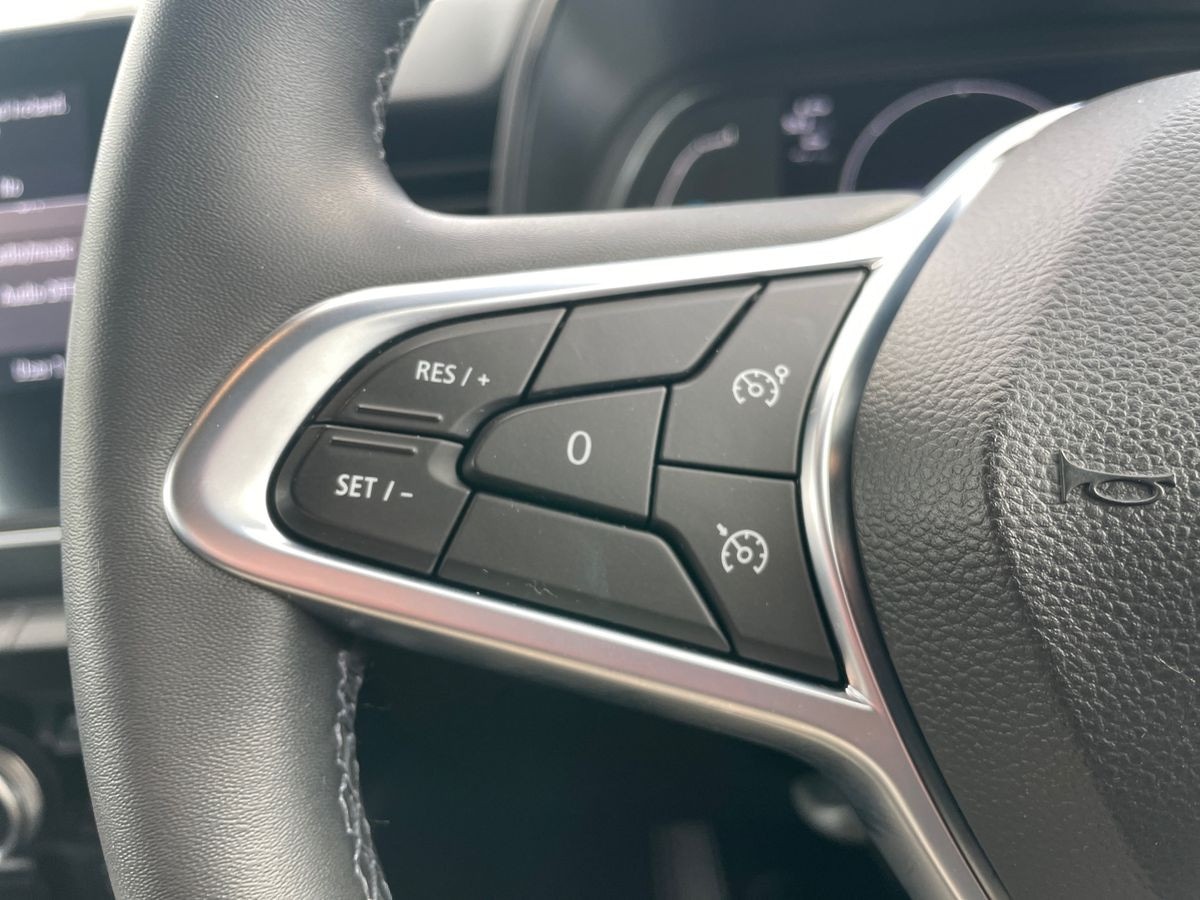 Used Renault Clio 2022 for sale - 77304803: Photo 19