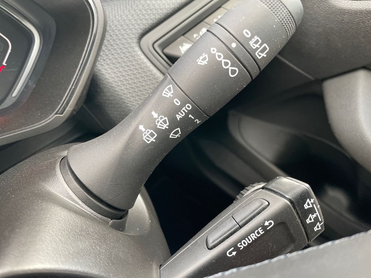 Used Renault Clio 2022 for sale - 77304803: Photo 29