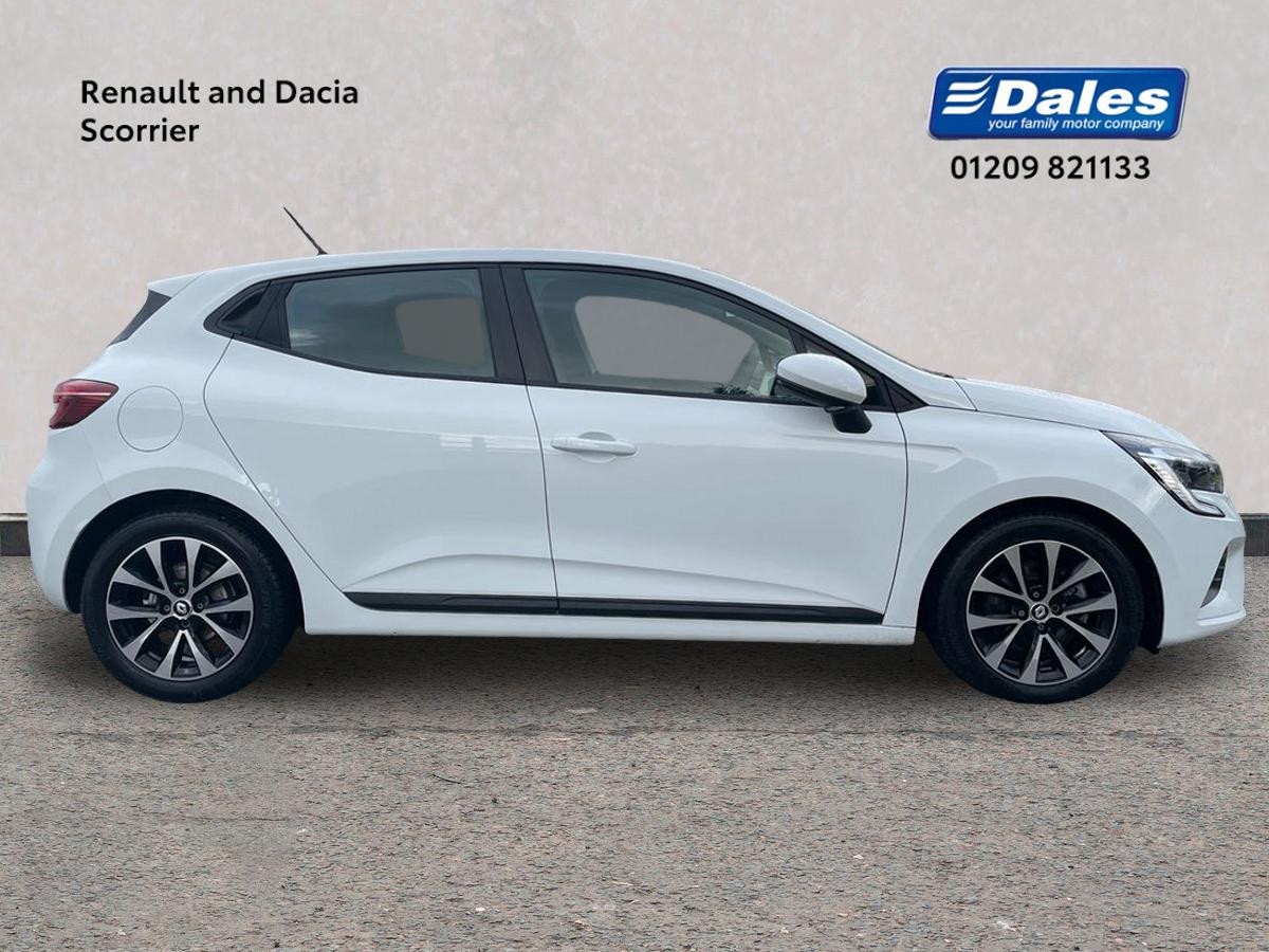 Used Renault Clio 2022 for sale - 77304803: Photo 4