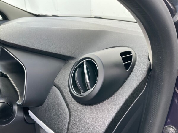 Used Renault Zoe 2021 for sale - 75561929: Photo 37