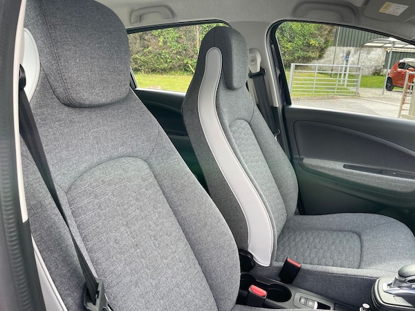Used Renault Zoe 2021 for sale - 75561929: Photo 38