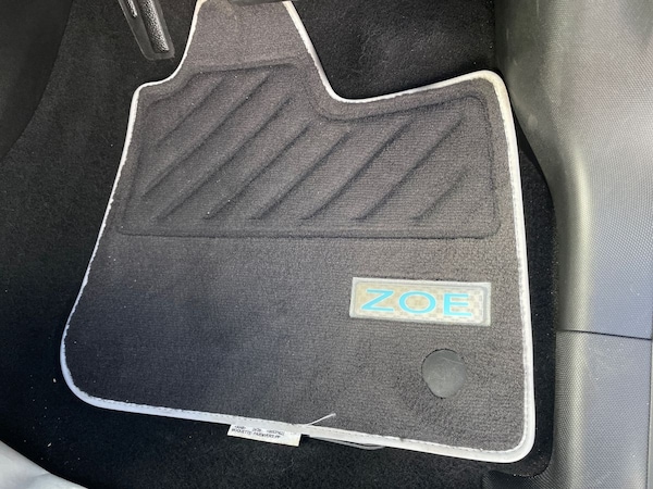 Used Renault Zoe 2021 for sale - 75561929: Photo 40