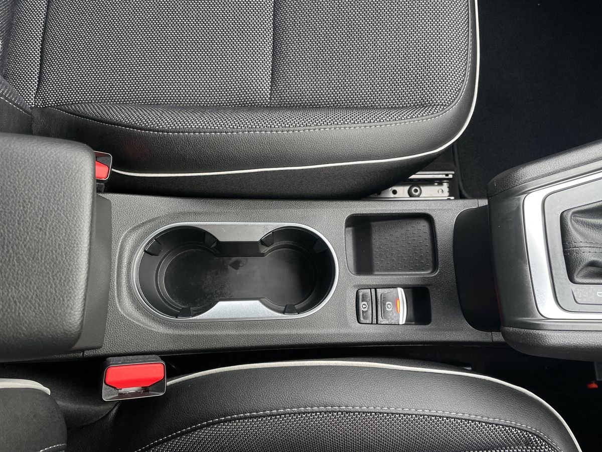 Used Renault Captur 2022 for sale - 76837511: Photo 26