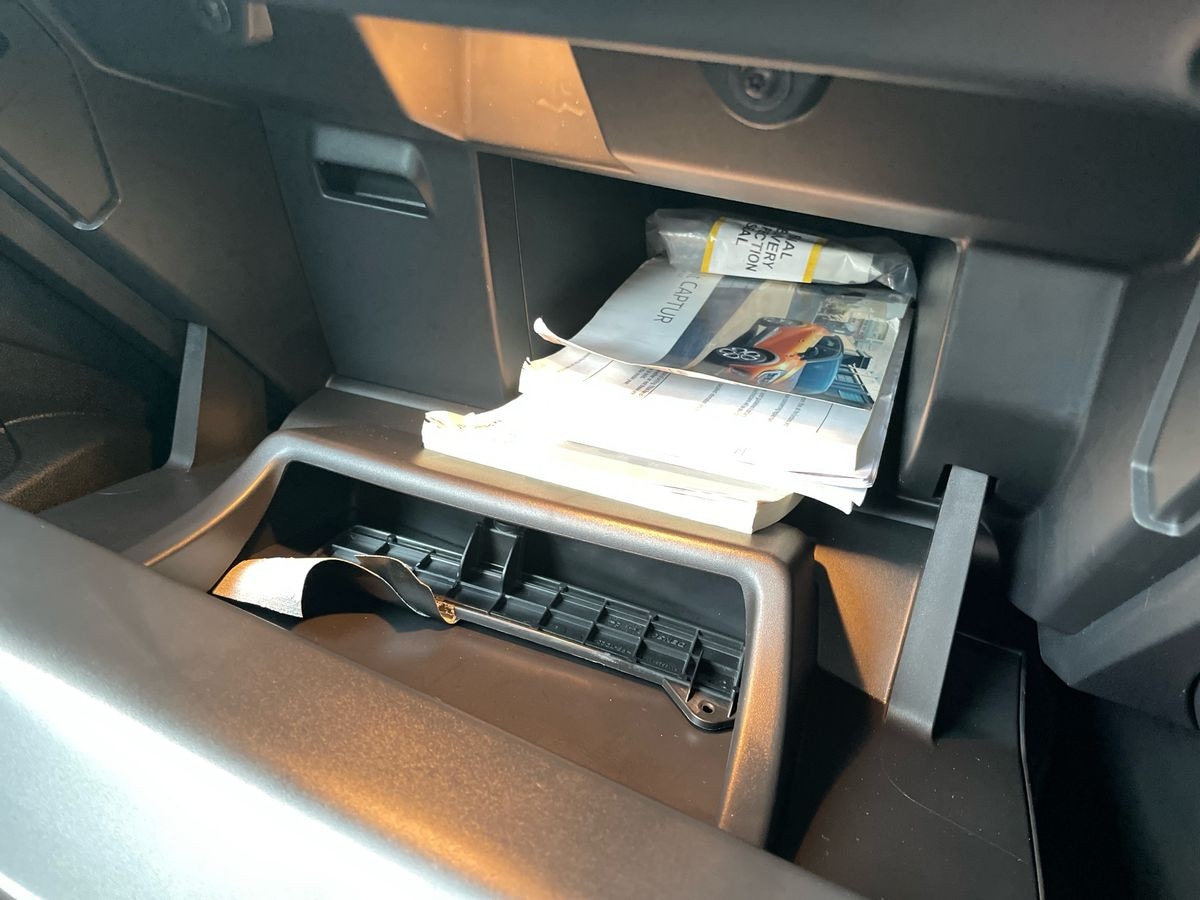 Used Renault Captur 2022 for sale - 76837511: Photo 28