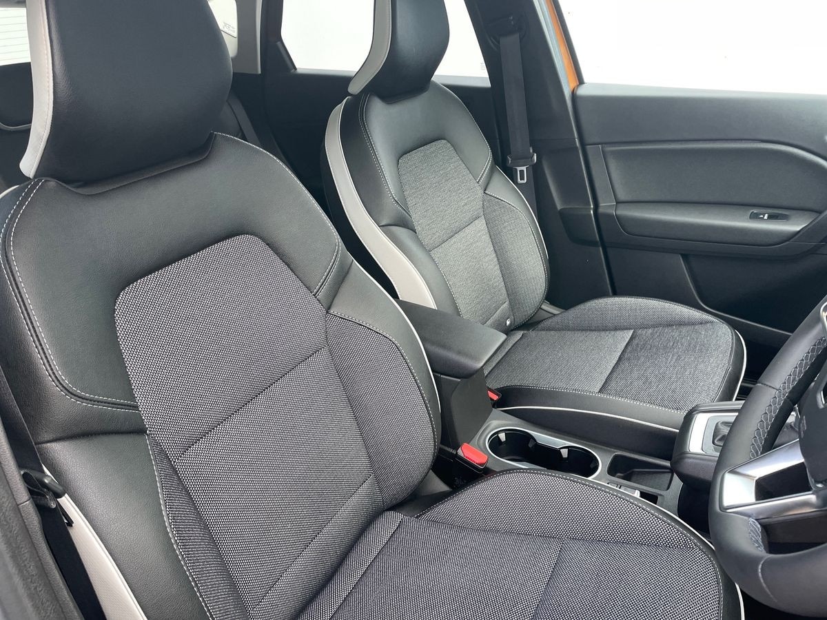 Used Renault Captur 2022 for sale - 76837511: Photo 29