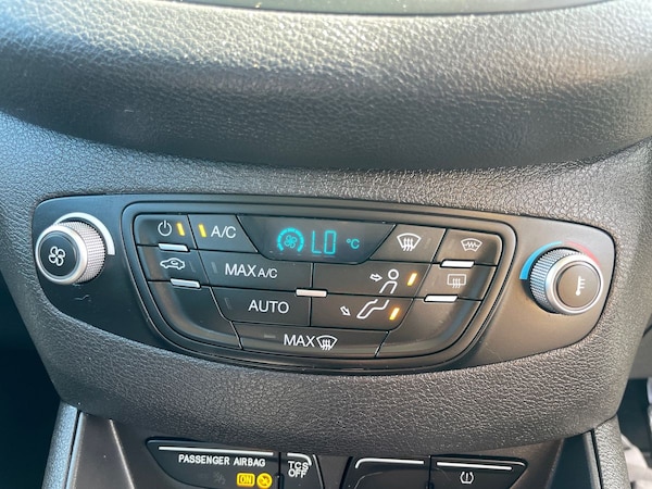 Used Ford Tourneo Courier 2019 for sale - 75599232: Photo 12