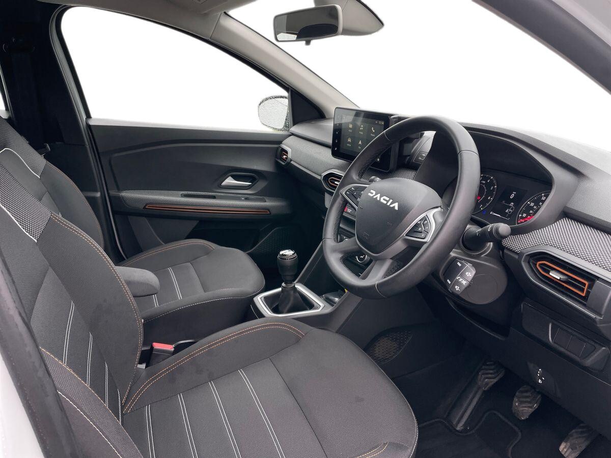 Used Dacia Sandero Stepway 2024 for sale - 77423773: Photo 8