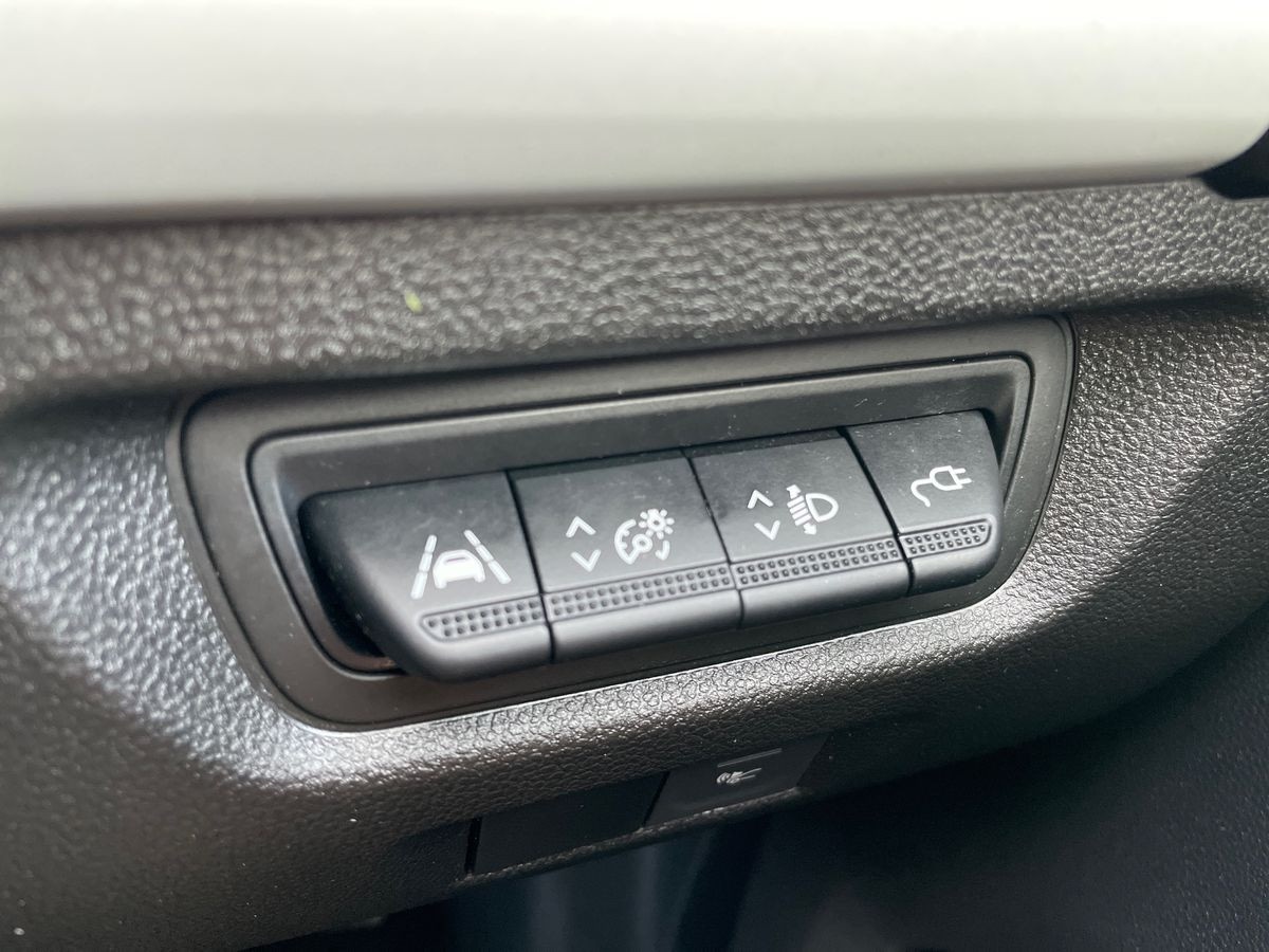 Used Renault Zoe 2022 for sale - 77423784: Photo 34