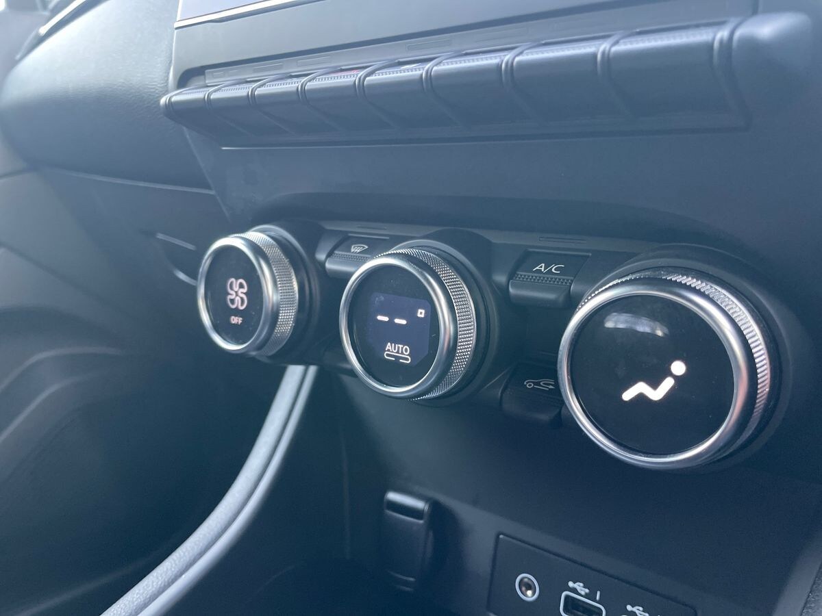 Used Renault Captur 2023 for sale - 77342953: Photo 13