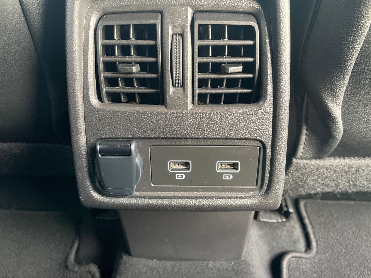 Used Renault Captur 2023 for sale - 77342953: Photo 38