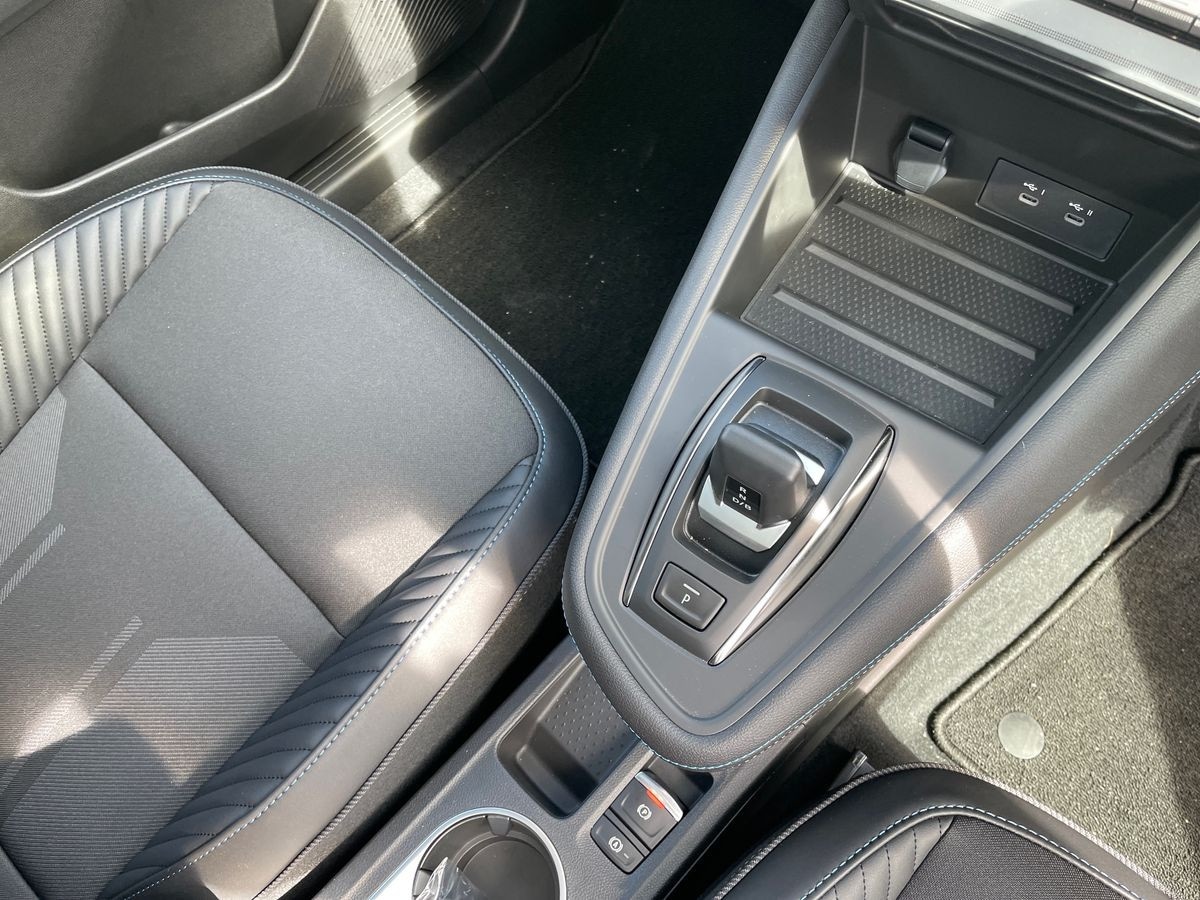 Used Renault Other 2025 for sale - 75467115: Photo 11