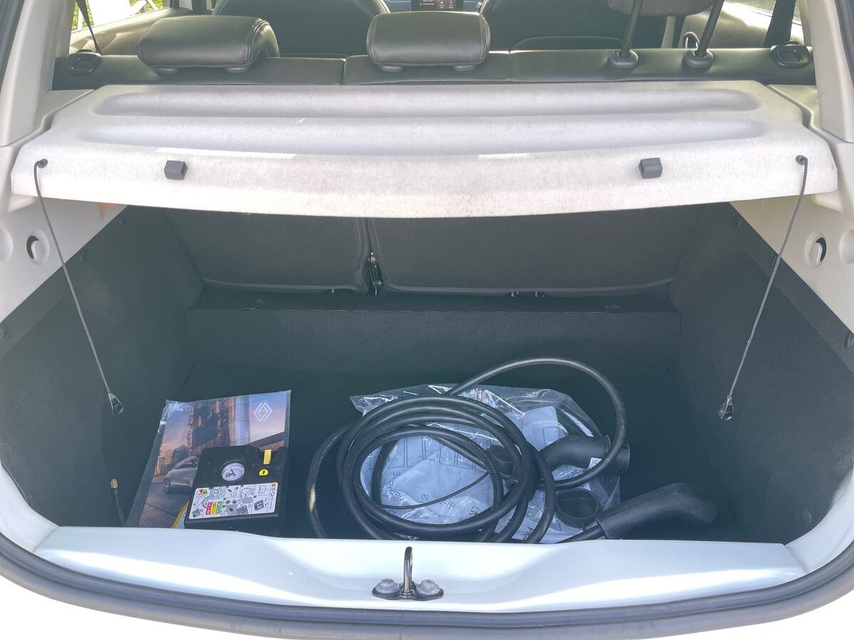 Used Renault Zoe 2022 for sale - 77342951: Photo 21