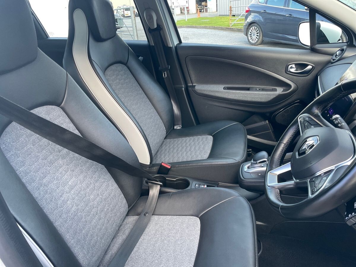 Used Renault Zoe 2022 for sale - 77342951: Photo 32