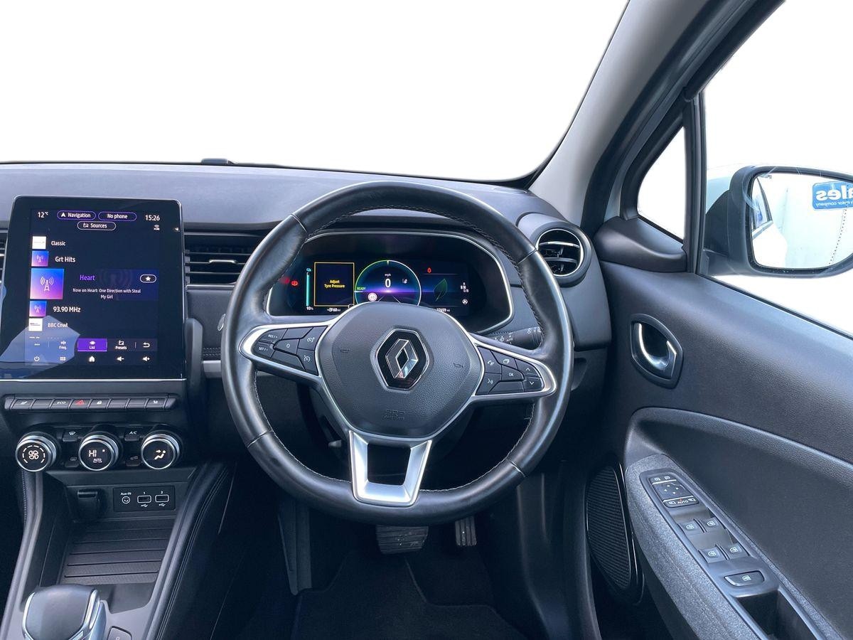 Used Renault Zoe 2022 for sale - 77342951: Photo 9