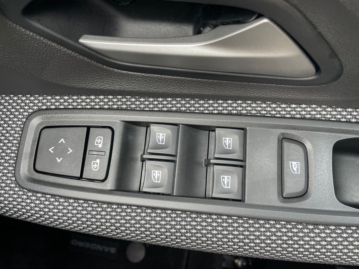 Used Dacia Sandero Stepway 2023 for sale - 76082920: Photo 14