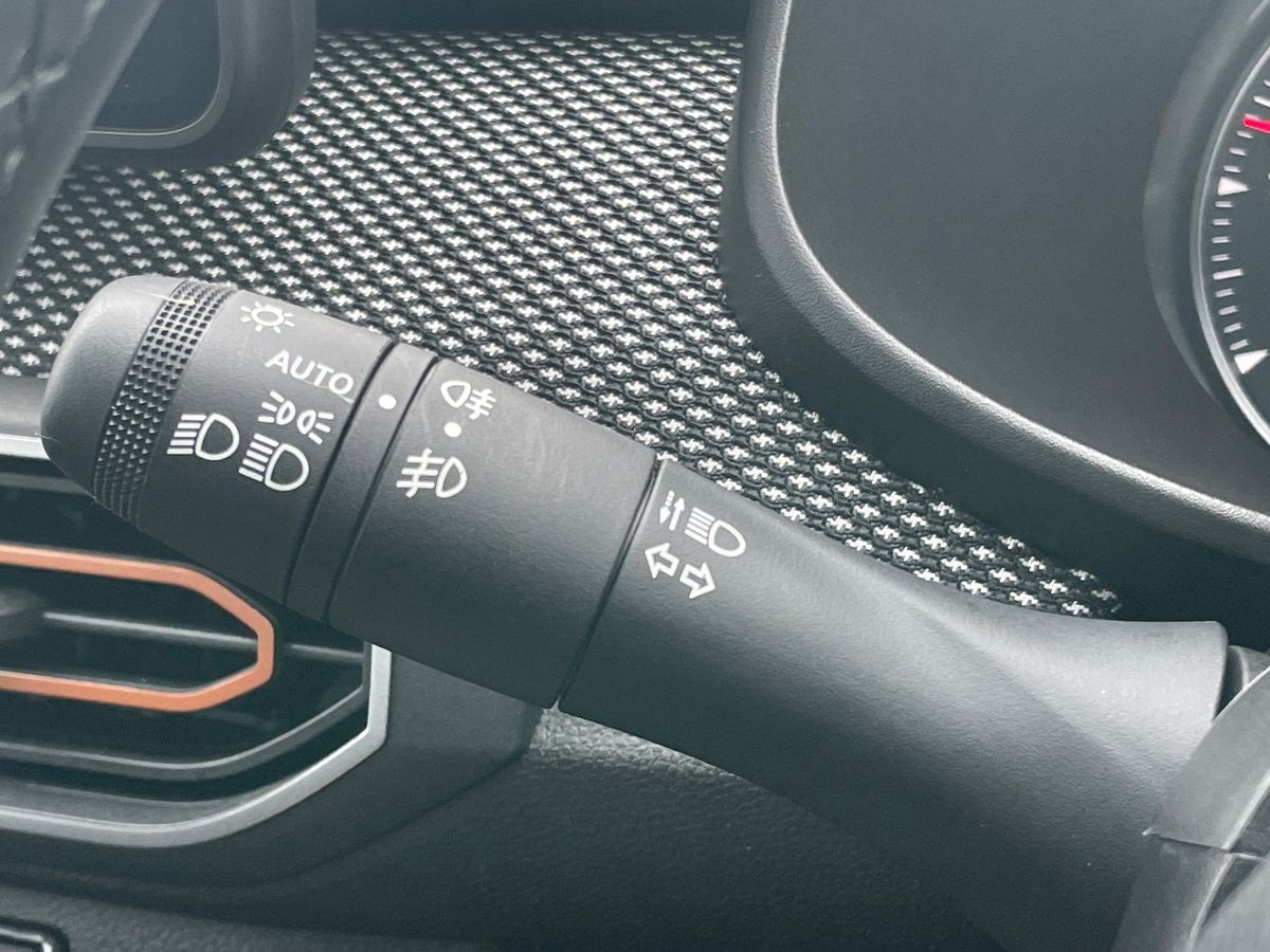 Used Dacia Sandero Stepway 2023 for sale - 76082920: Photo 30