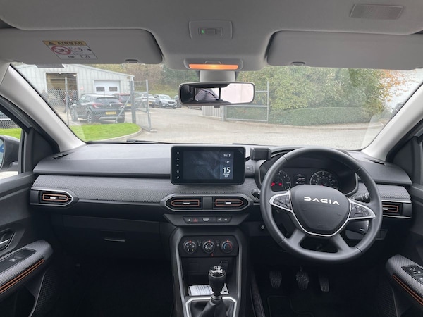 Used Dacia Sandero Stepway 2023 for sale - 76082920: Photo 9