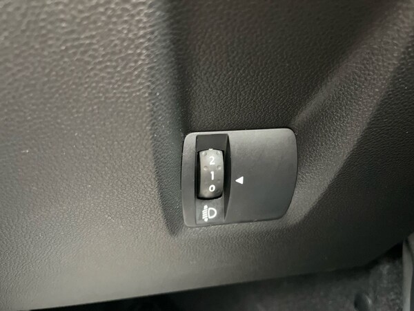 Used Dacia Duster 2022 for sale - 75755015: Photo 28