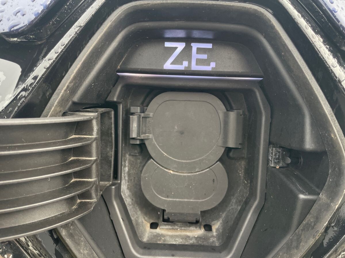 Used Renault Zoe 2021 for sale - 77254225: Photo 35