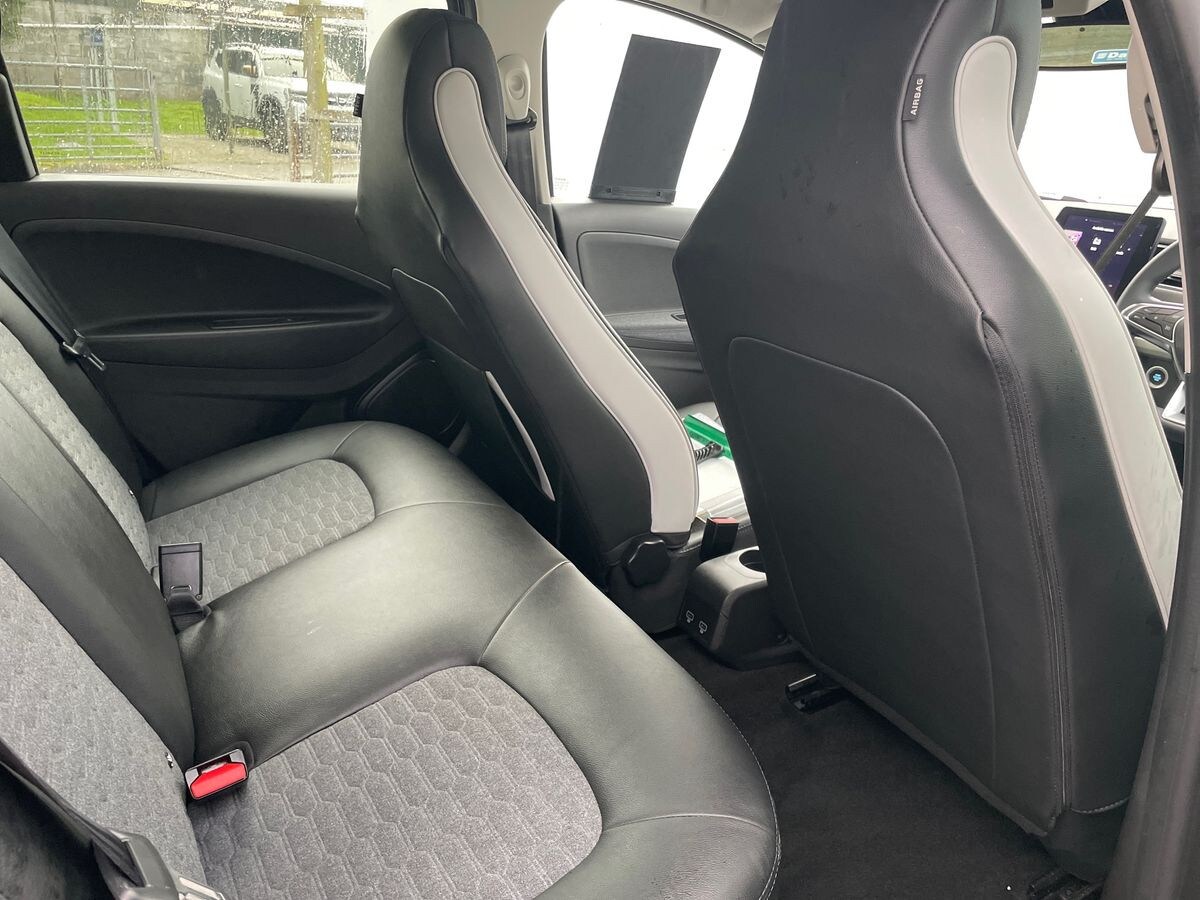 Used Renault Zoe 2021 for sale - 77254225: Photo 40