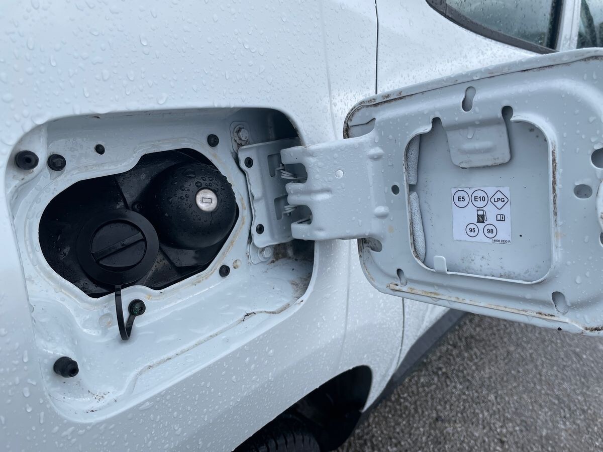 Used Dacia Duster 2022 for sale - 76687554: Photo 32