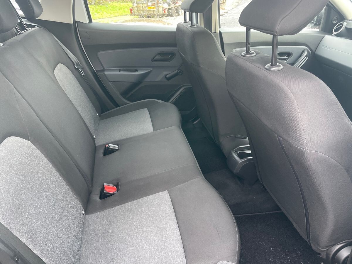 Used Dacia Duster 2022 for sale - 76687554: Photo 33