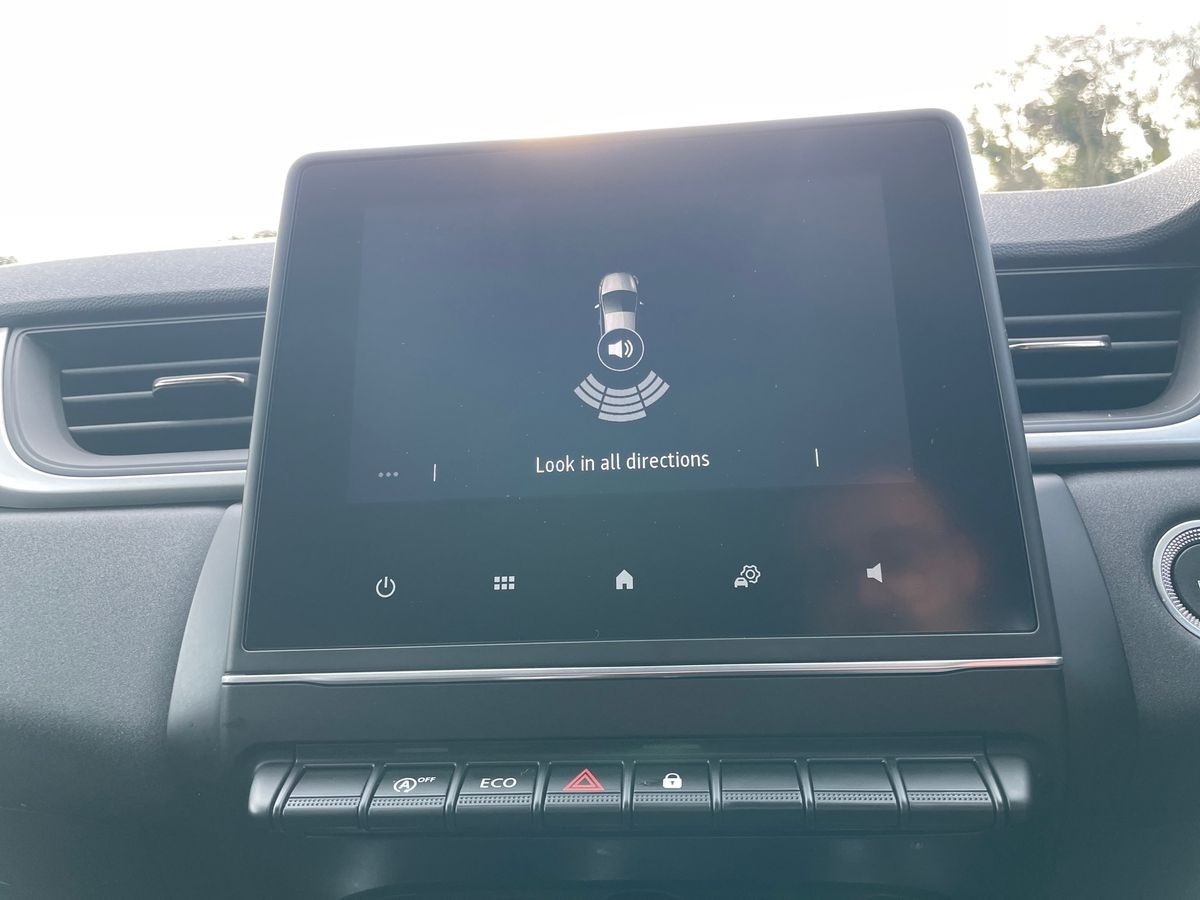 Used Renault Captur 2022 for sale - 76963765: Photo 17