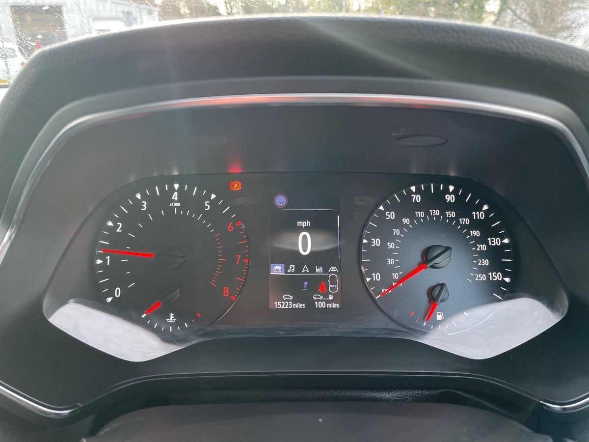 Used Renault Captur 2022 for sale - 76963765: Photo 18