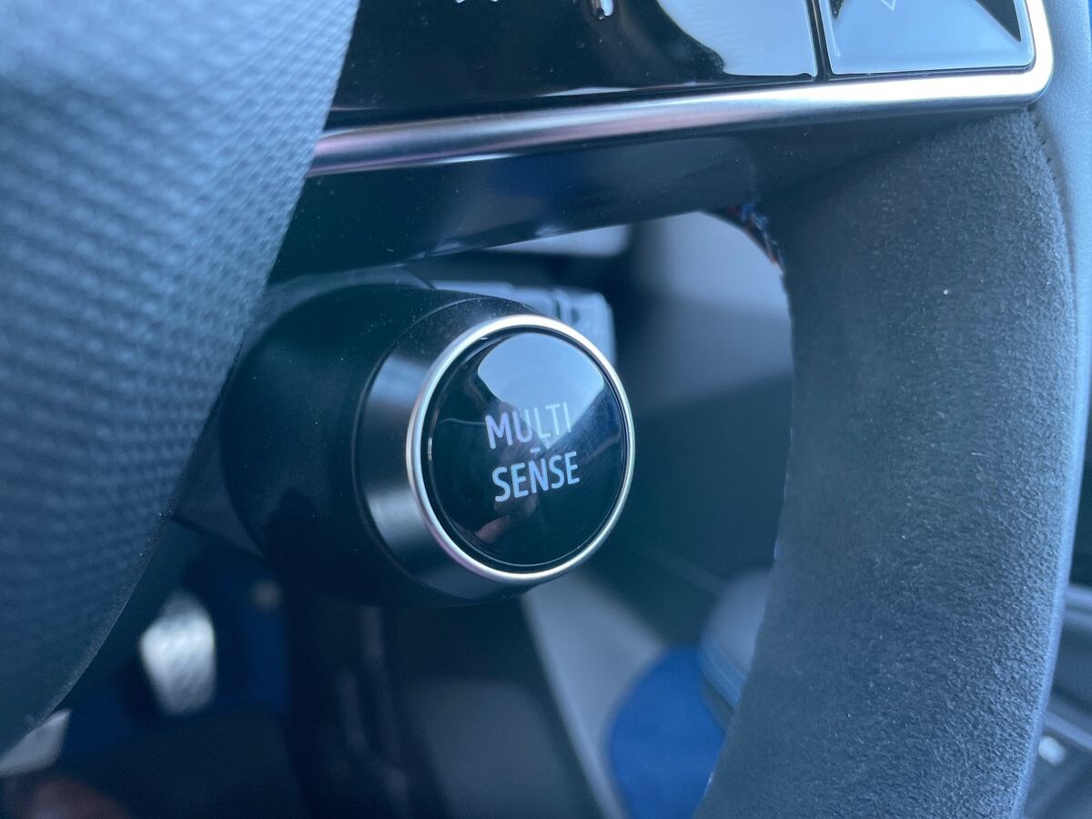 Used Renault Scenic E-Tech 2025 for sale - 76115416: Photo 26