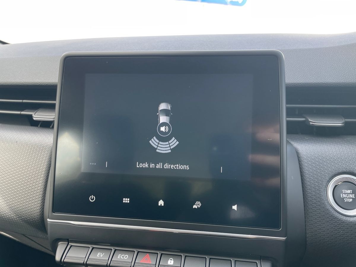 Used Renault Clio 2022 for sale - 75881985: Photo 16