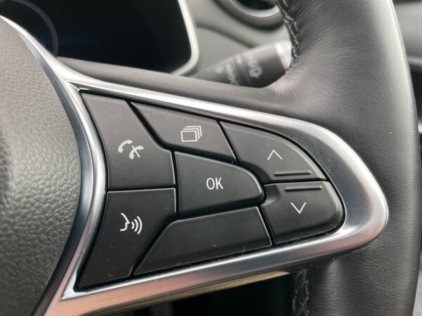 Used Renault Zoe 2020 for sale - 76082919: Photo 31