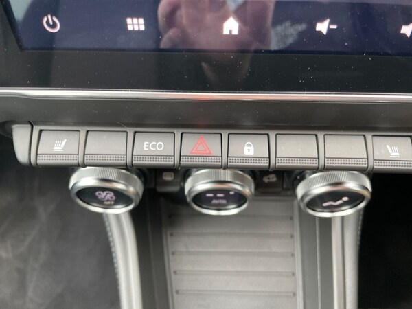 Used Renault Zoe 2020 for sale - 76082919: Photo 38