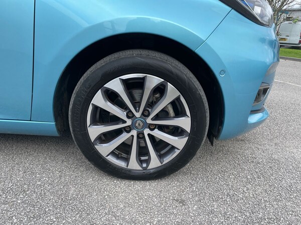 Used Renault Zoe 2020 for sale - 76082919: Photo 6