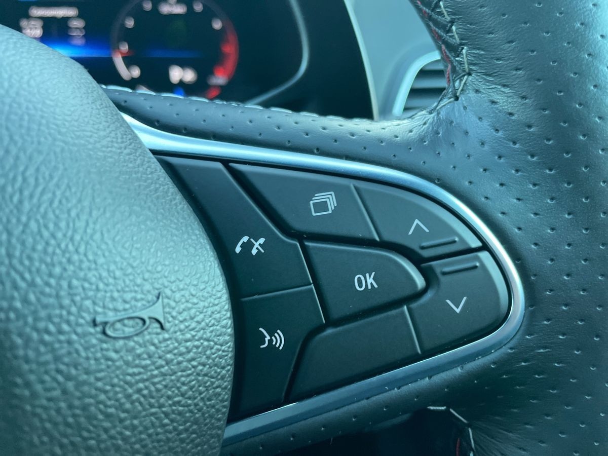 Used Renault Megane 2021 for sale - 77130561: Photo 30