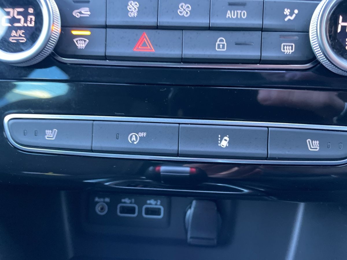 Used Renault Megane 2021 for sale - 77130561: Photo 33