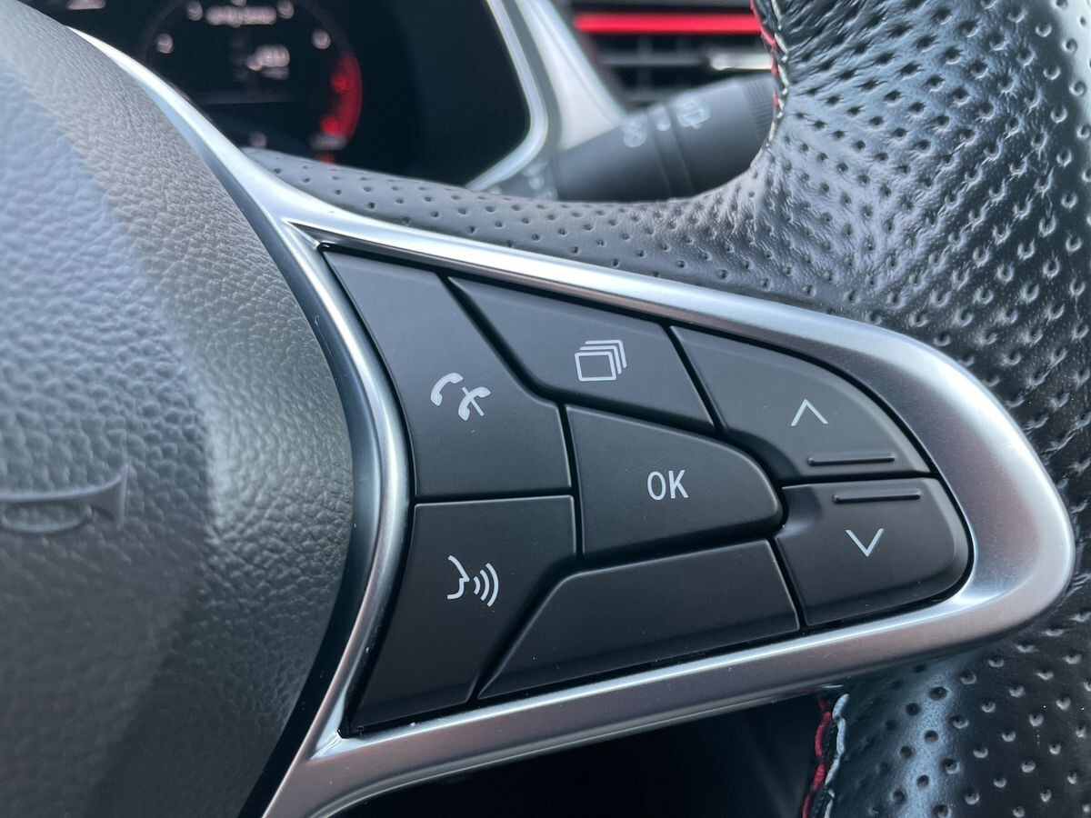 Used Renault Captur 2023 for sale - 76268803: Photo 29