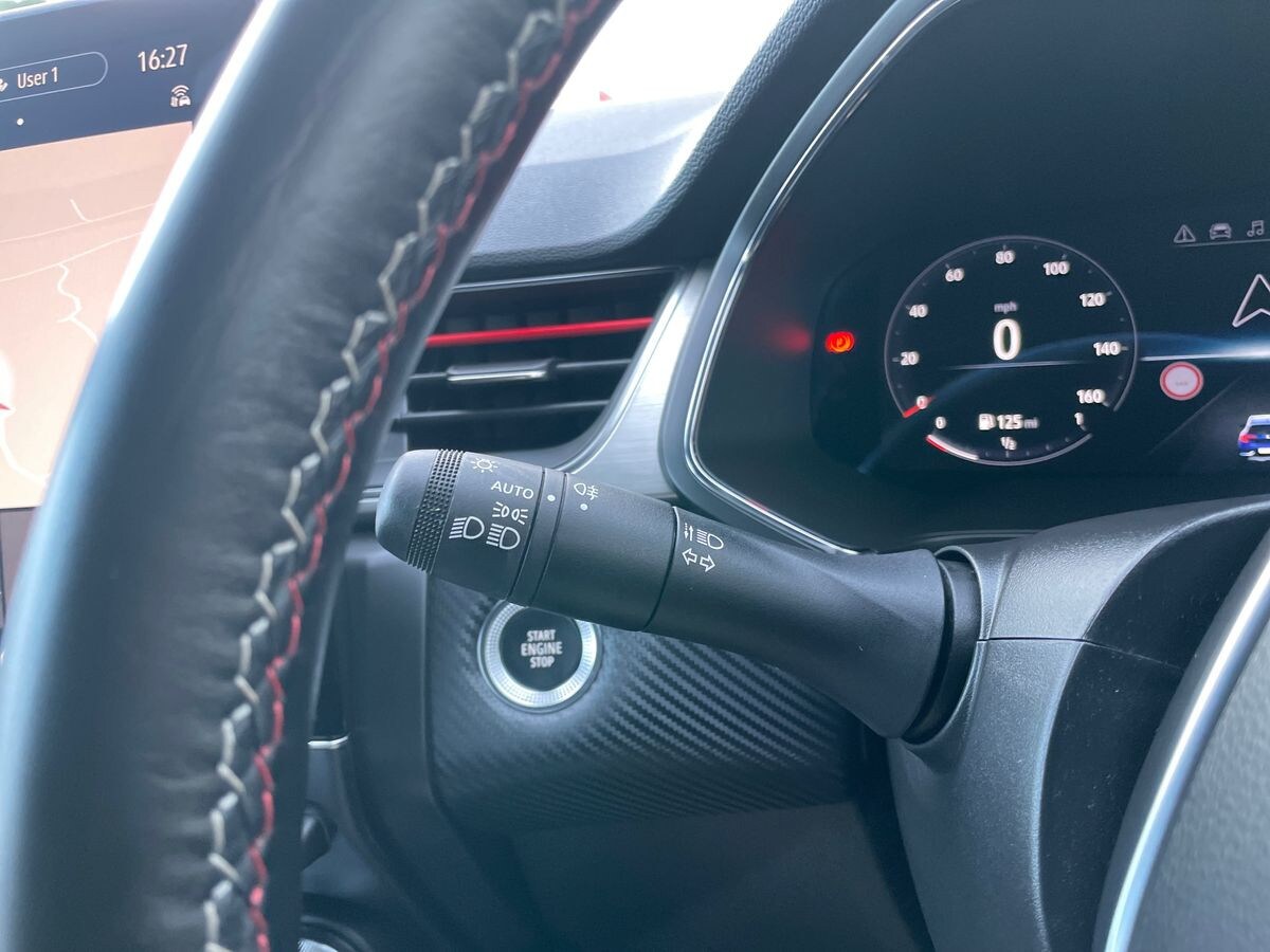 Used Renault Captur 2023 for sale - 76268803: Photo 31