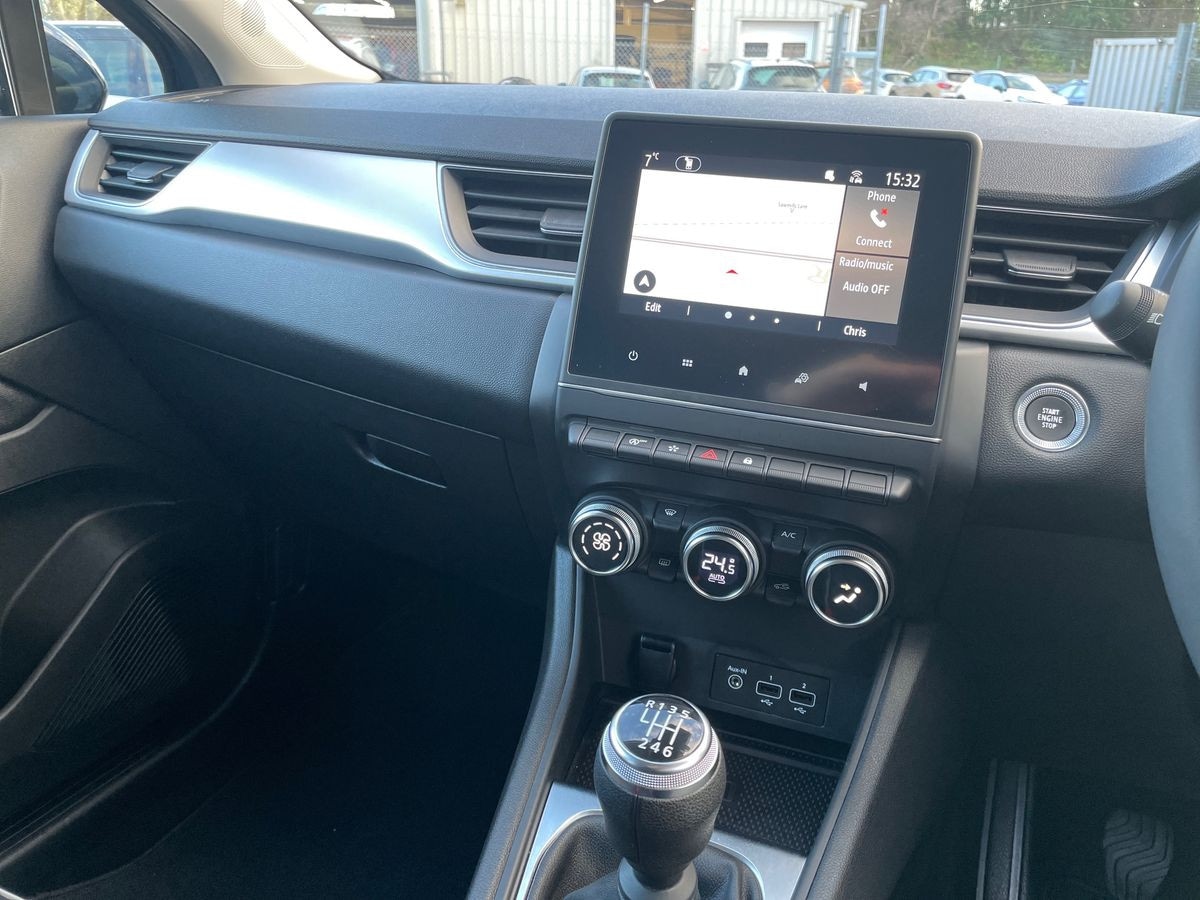 Used Renault Captur 2022 for sale - 76536975: Photo 12