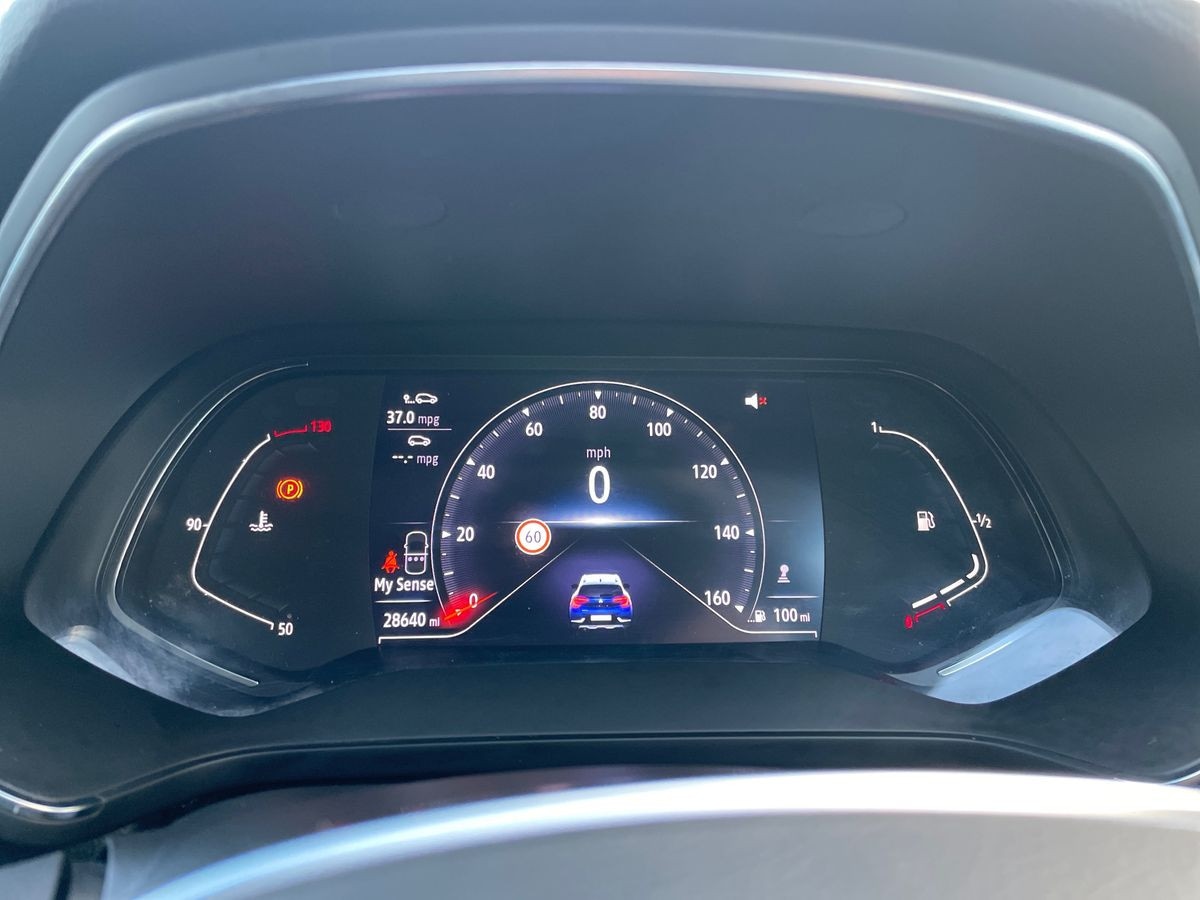 Used Renault Captur 2022 for sale - 76536975: Photo 18