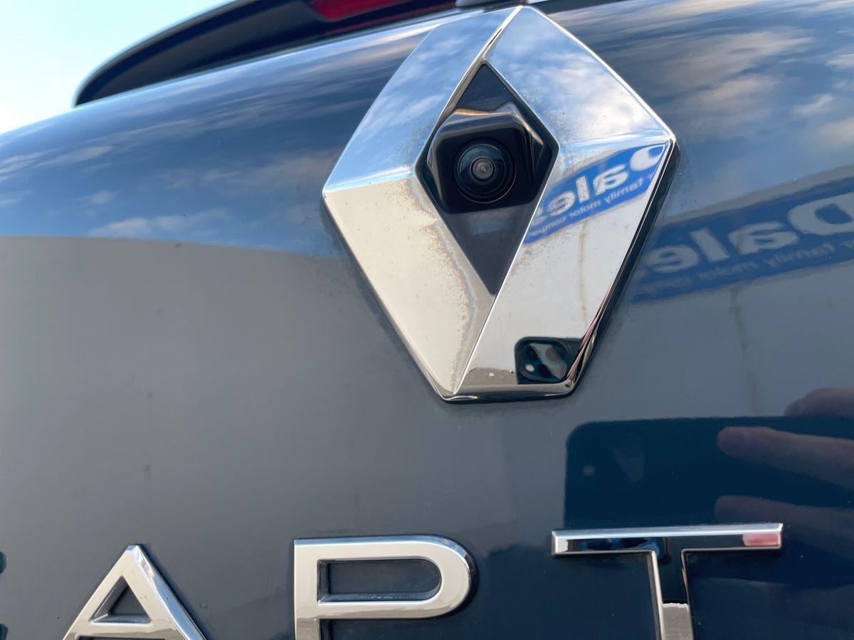 Used Renault Captur 2022 for sale - 76536975: Photo 23