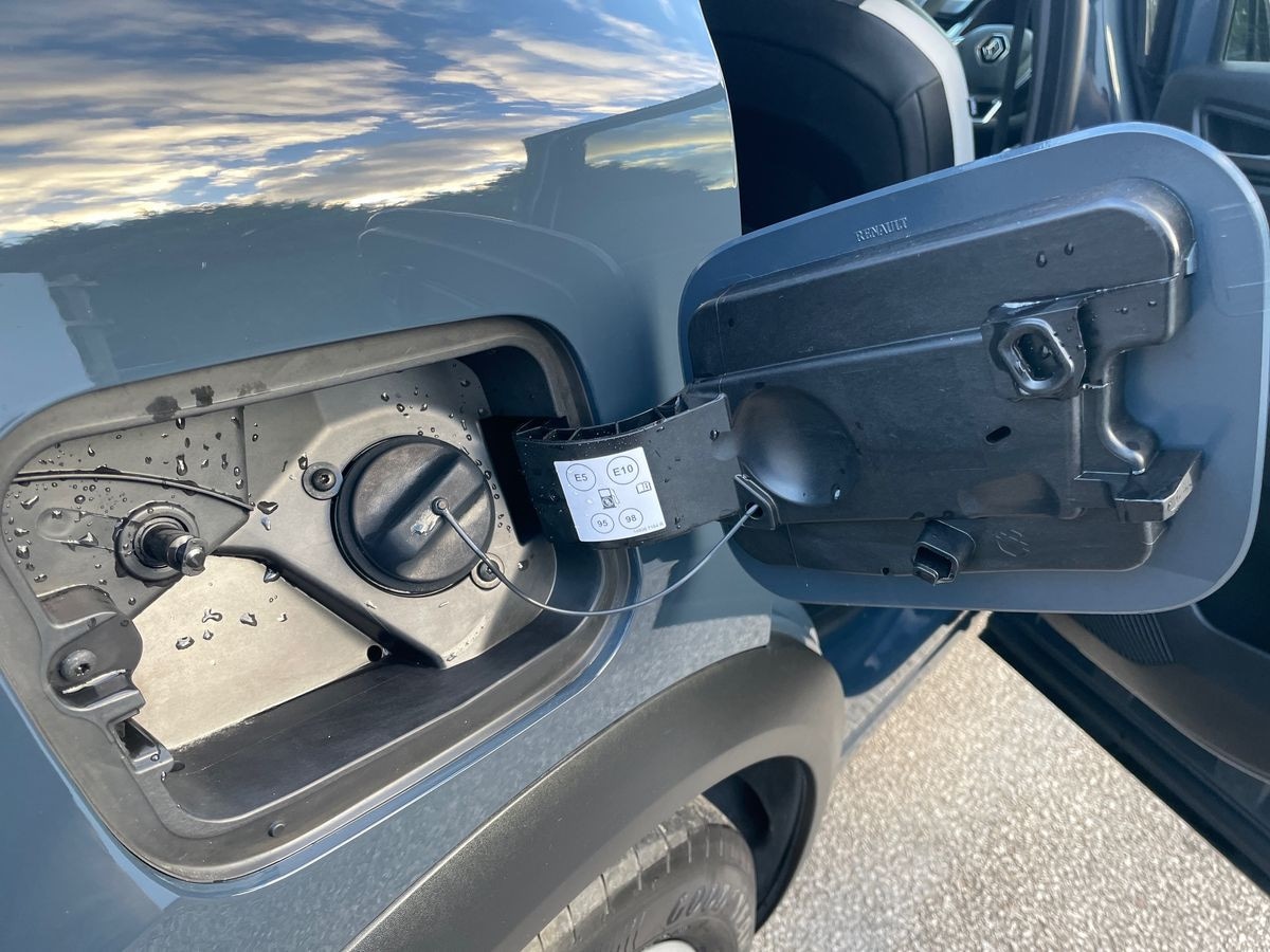 Used Renault Captur 2022 for sale - 76536975: Photo 27