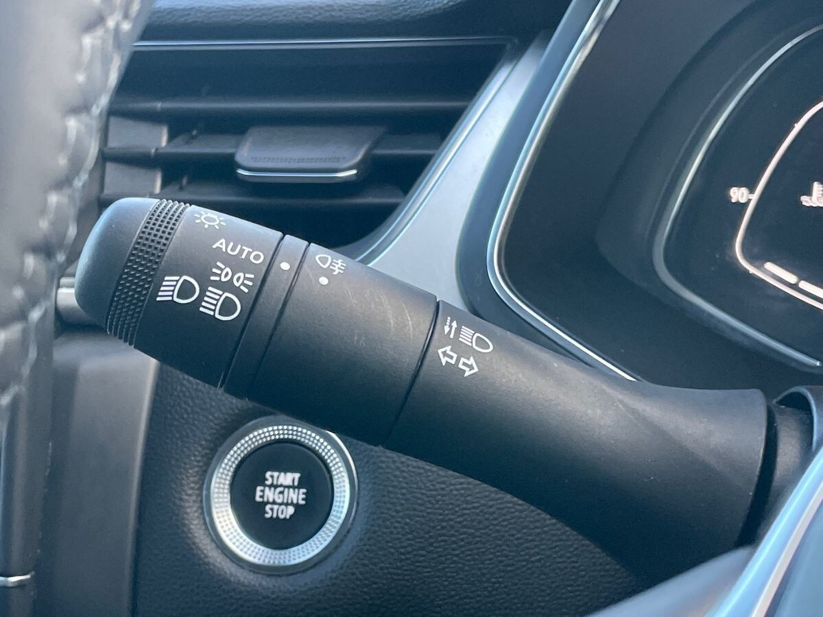 Used Renault Captur 2022 for sale - 76536975: Photo 31