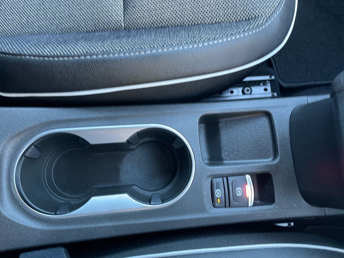 Used Renault Captur 2022 for sale - 76536975: Photo 38