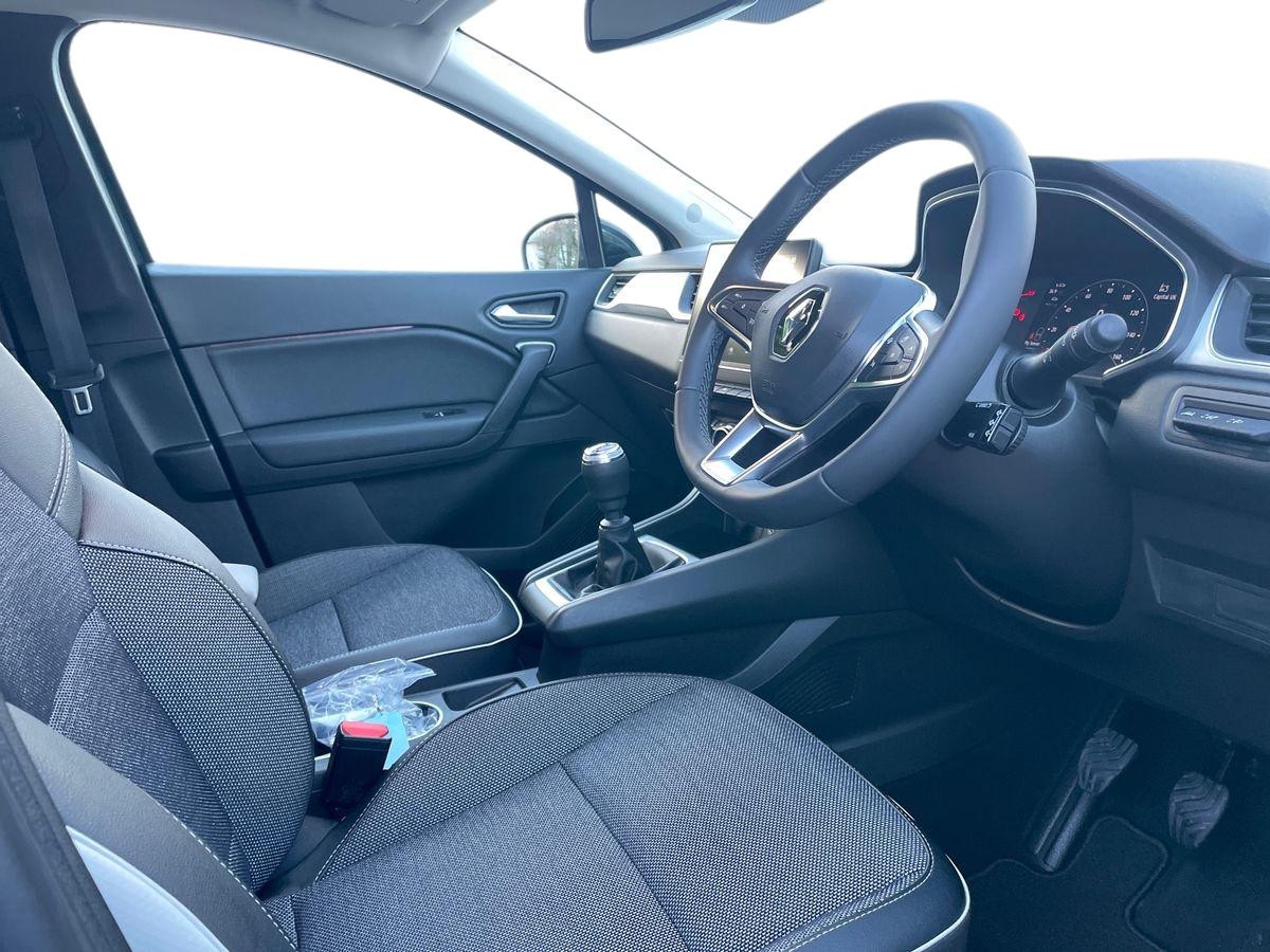 Used Renault Captur 2022 for sale - 76536975: Photo 8